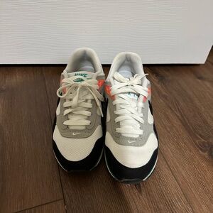 Nike Air Max Correlate